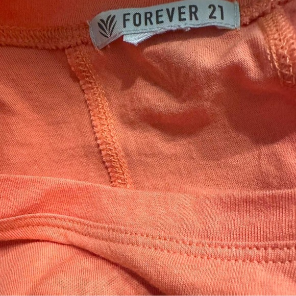 workout top - Picture 3 of 3